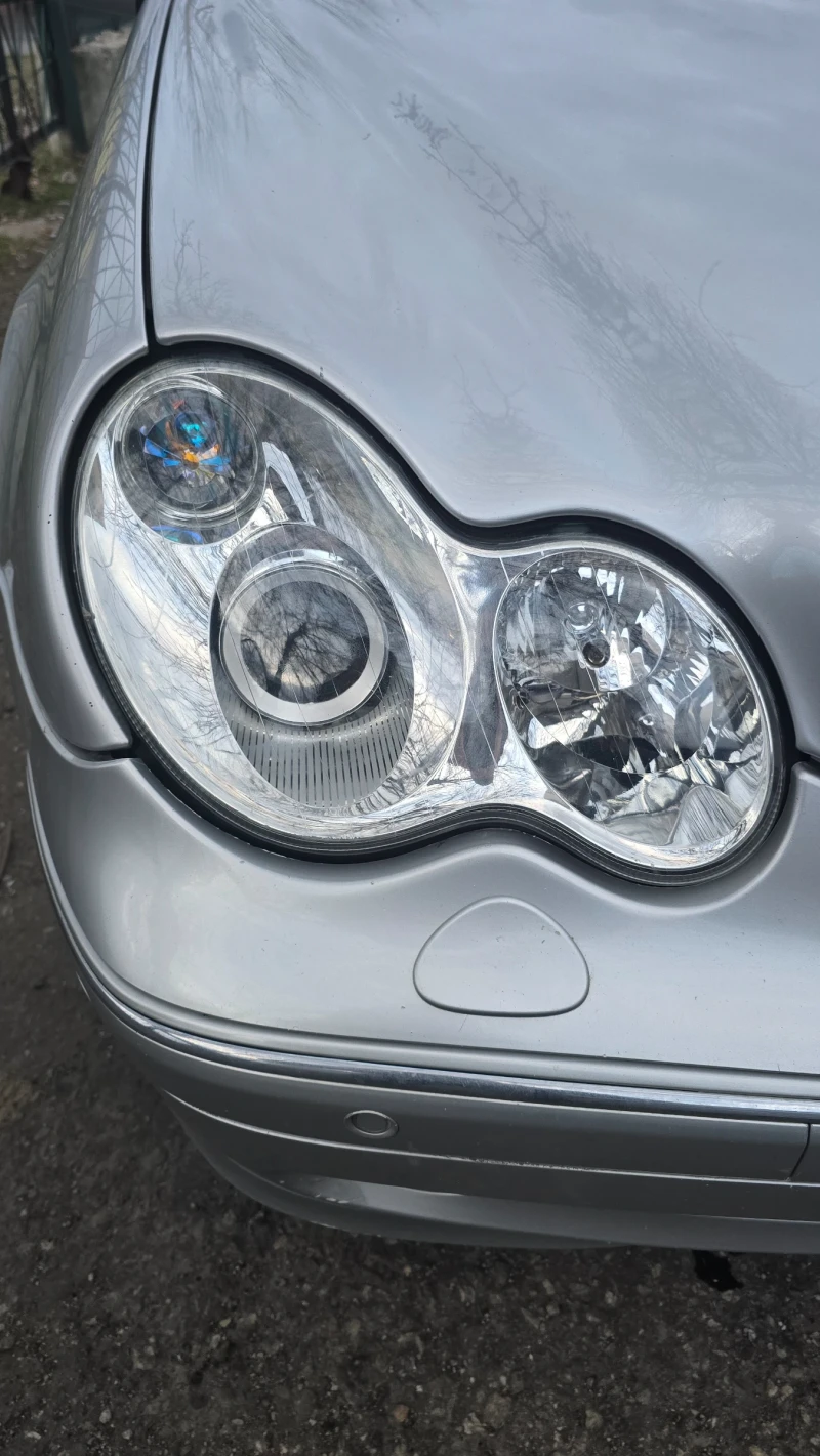 Mercedes-Benz C 240 4-matic, avant-garde , снимка 5 - Автомобили и джипове - 53007600