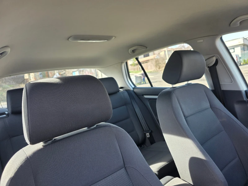 VW Golf 1.6 136000km!!!, снимка 14 - Автомобили и джипове - 53536722