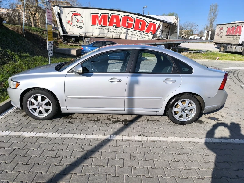 Volvo S40 - 8500 лв. - 24535594 | Car24.bg