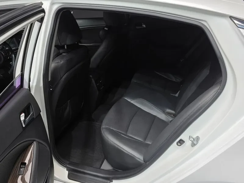 Kia K5 2.0 | Mobile.bg � ����������� 11