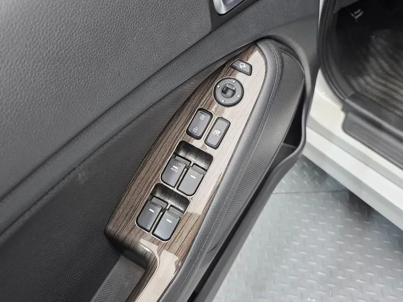 Kia K5 2.0 | Mobile.bg � ����������� 14