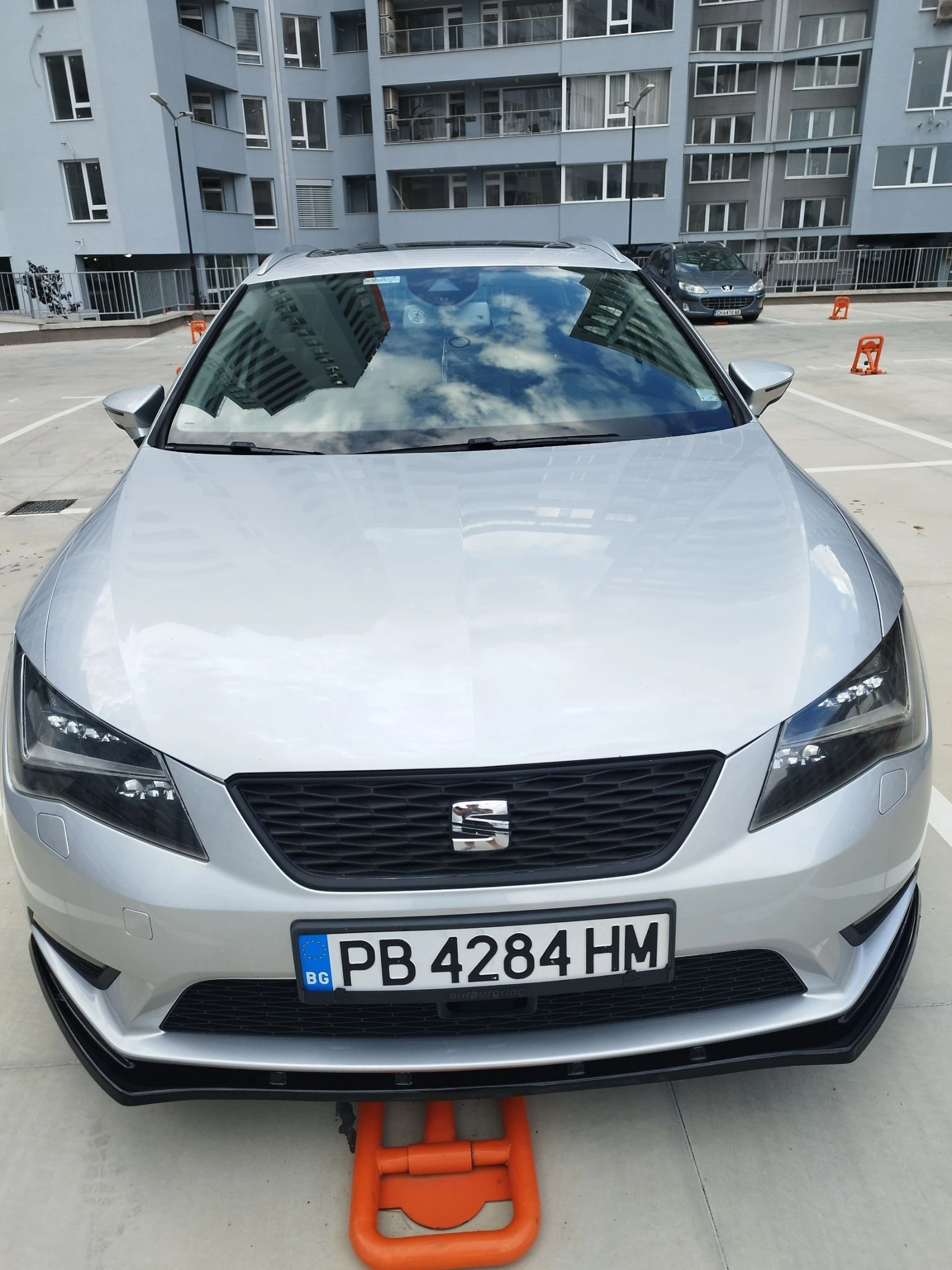 Seat Leon Panorama/Navi/Full led light  - изображение 9