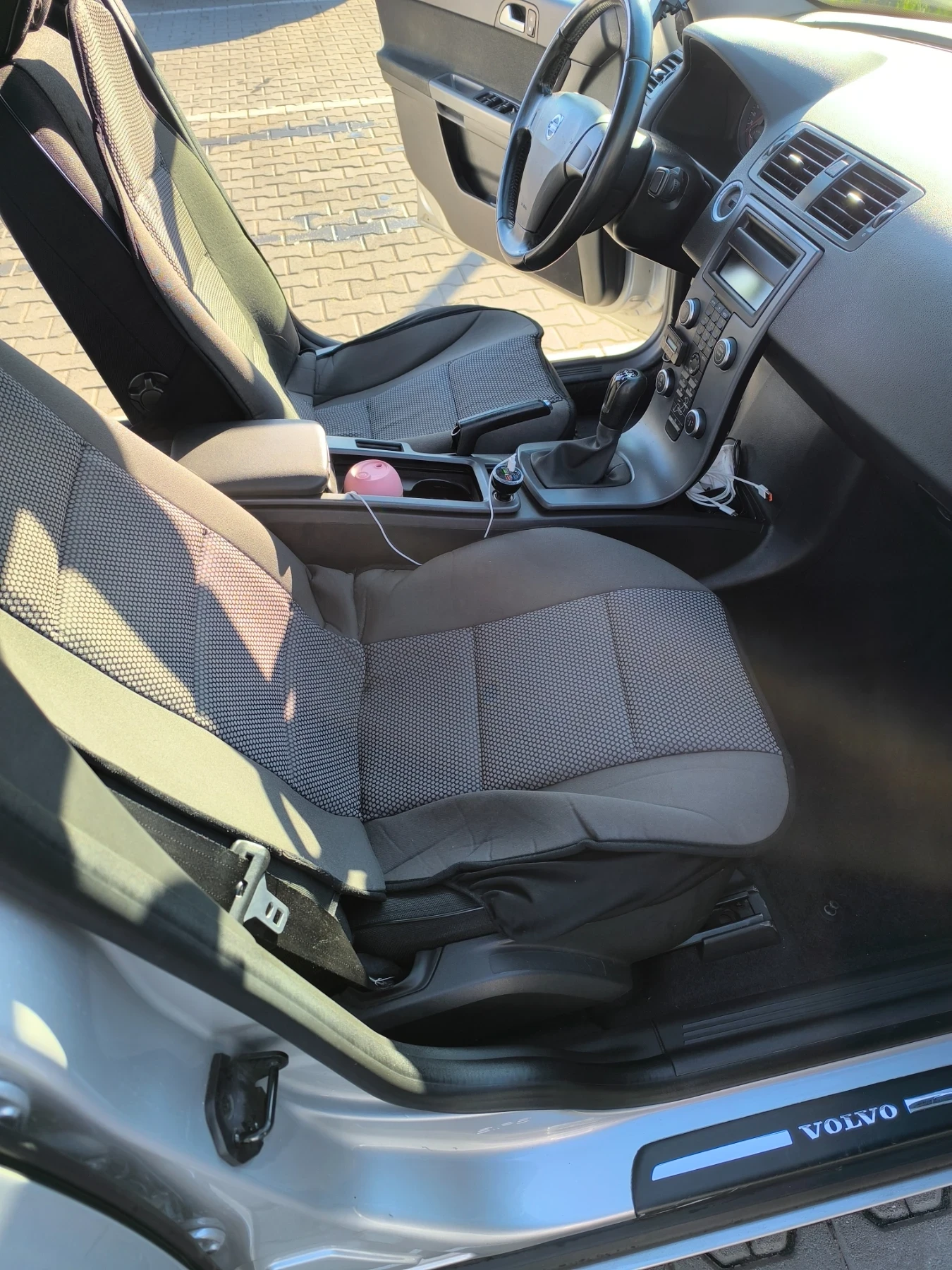 Volvo S40  - изображение 7