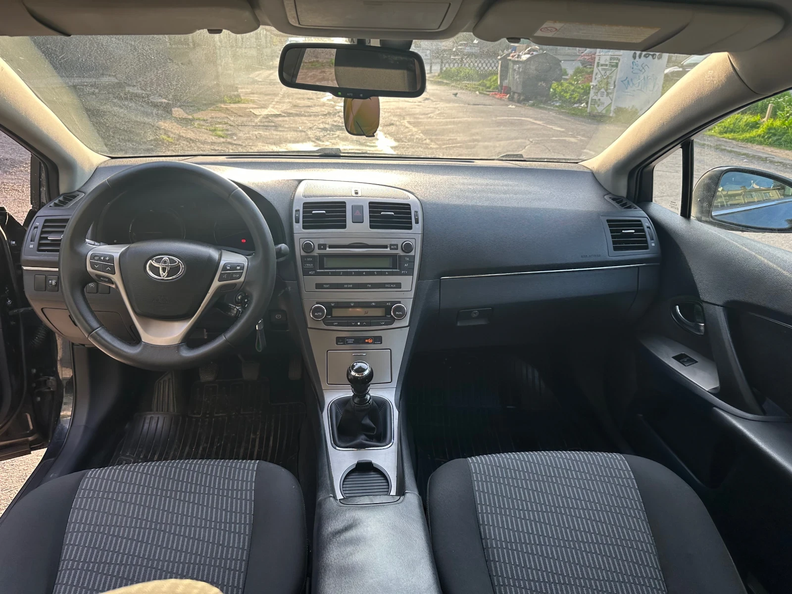 Toyota Avensis 1.8 147kc Сервизна история - изображение 10