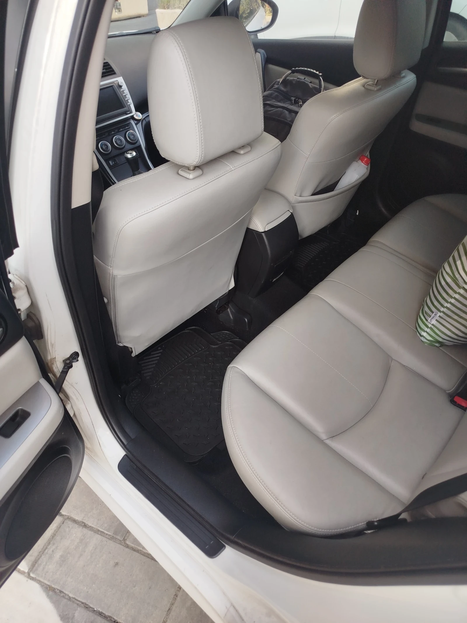 Mazda 6 GH 2.5 170 к.с., ГАЗ, сменена агренажна верига , снимка 3 - Автомобили и джипове - 53908334