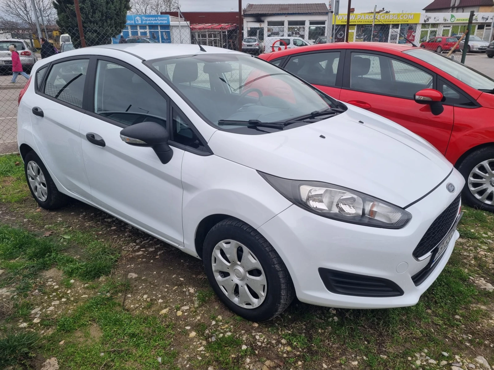 Ford Fiesta 1.25 82�.�. Ambiente | Mobile.bg � ����������� 7