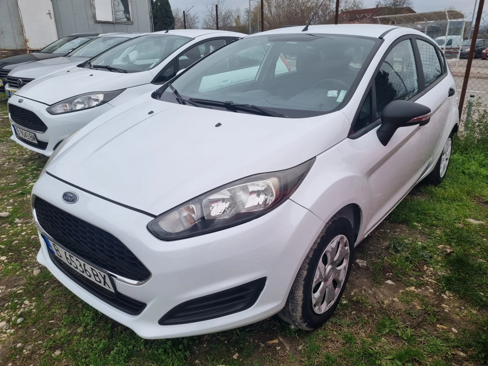 Ford Fiesta 1.25 82�.�. Ambiente | Mobile.bg � ����������� 3