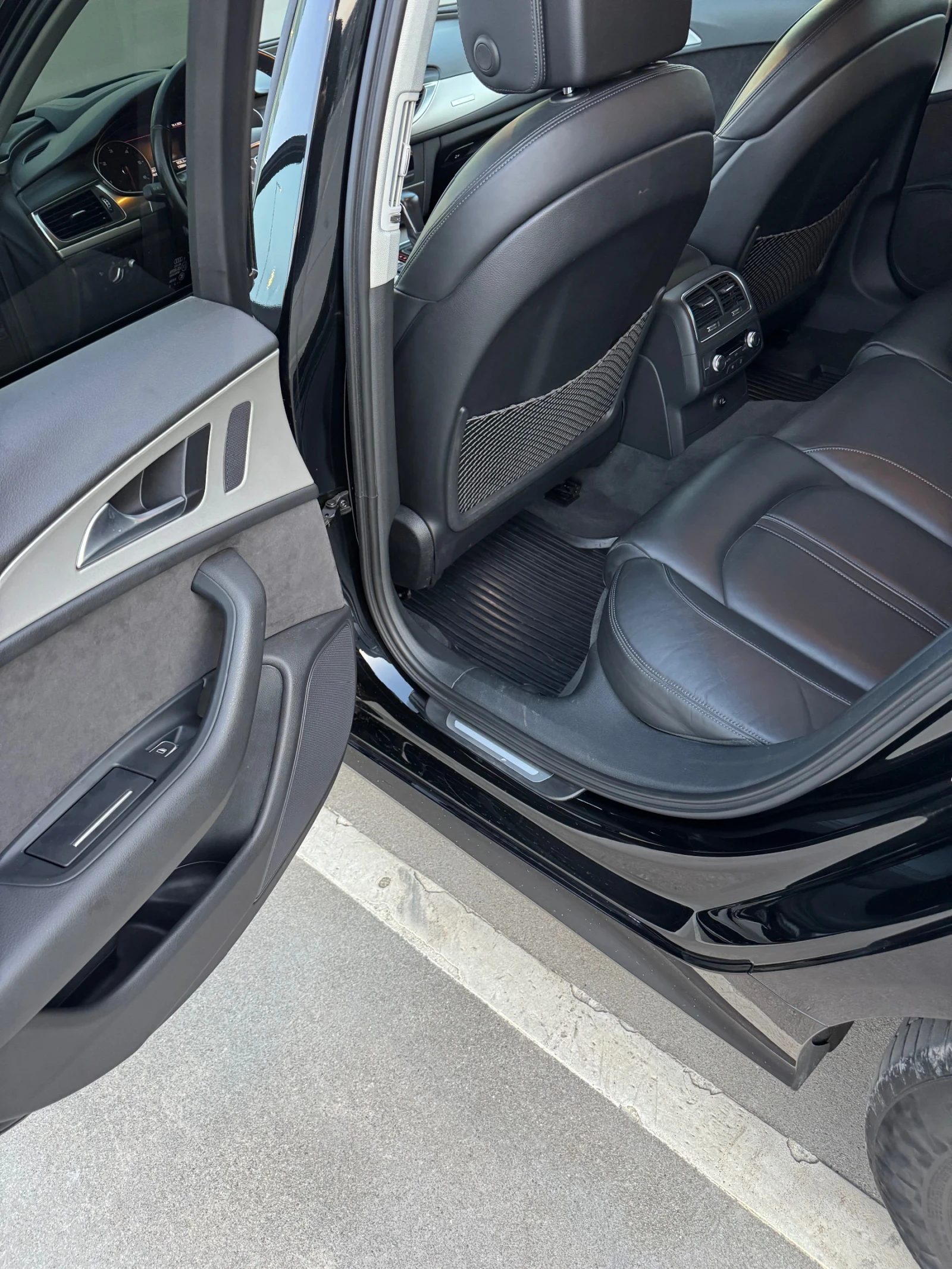 Audi A6, снимка 8 - Автомобили и джипове - 53479469