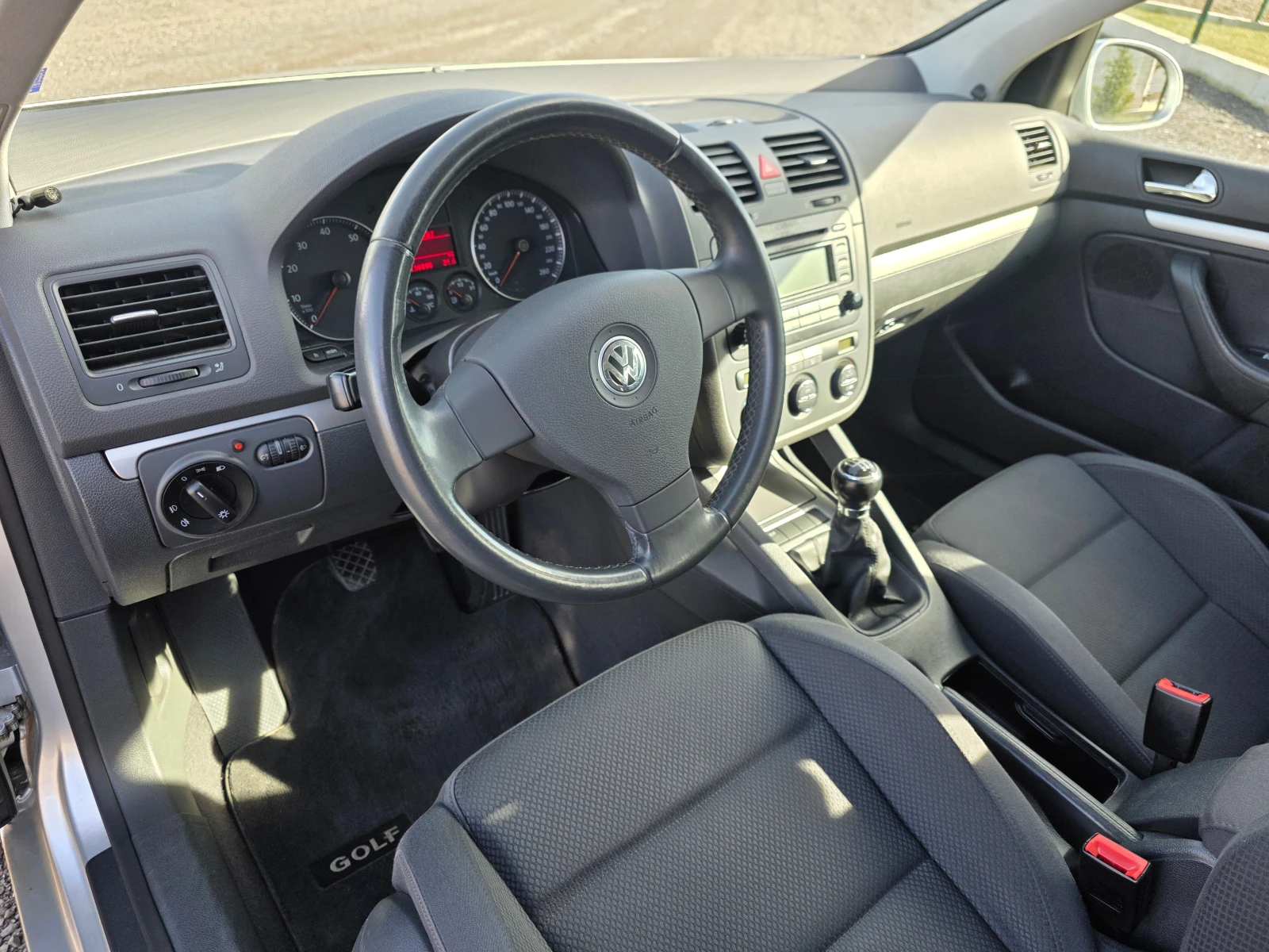 VW Golf 1.6 136000km!!! | Mobile.bg � ����������� 13