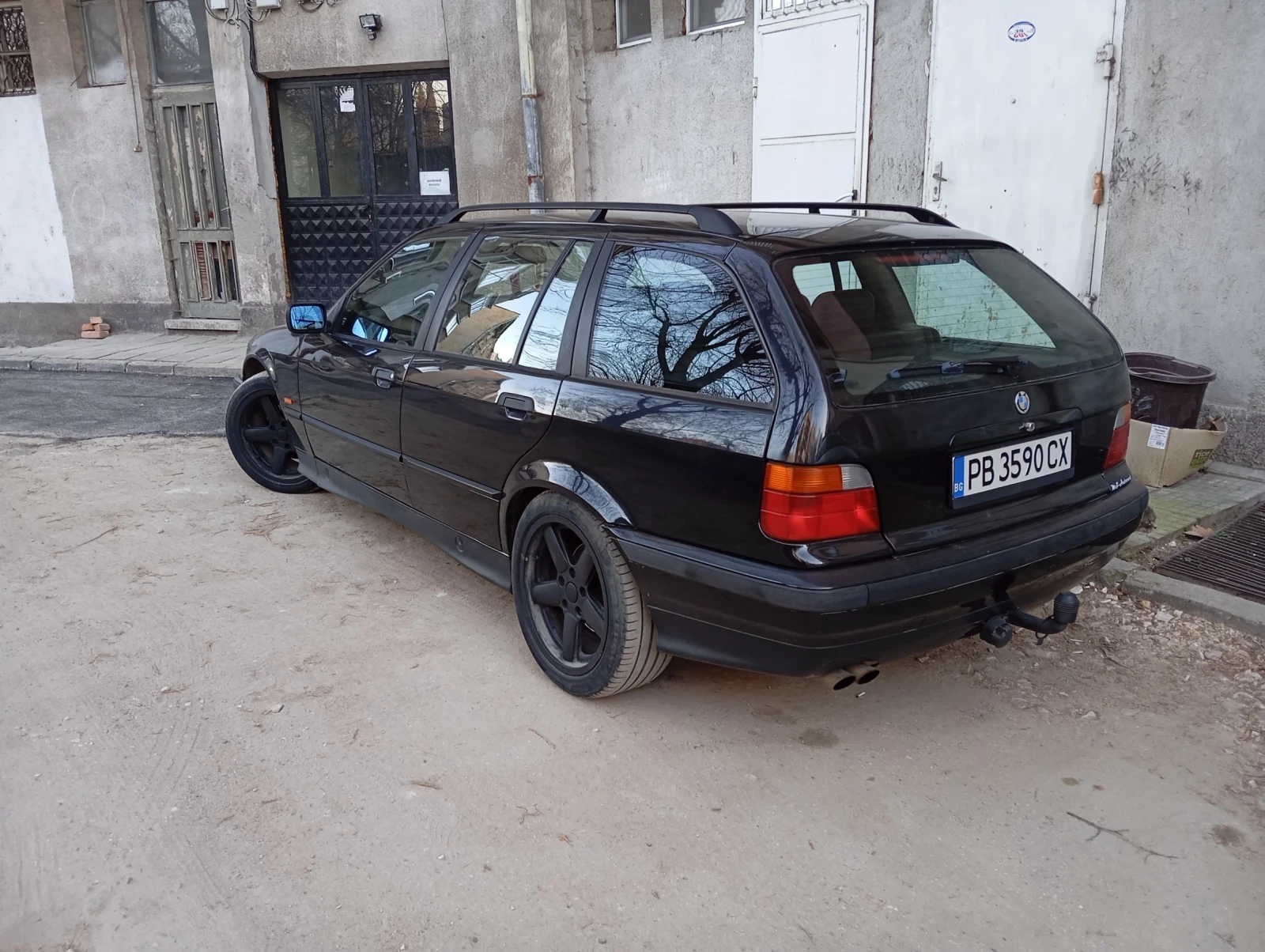 BMW 323, снимка 3 - Автомобили и джипове - 53828906