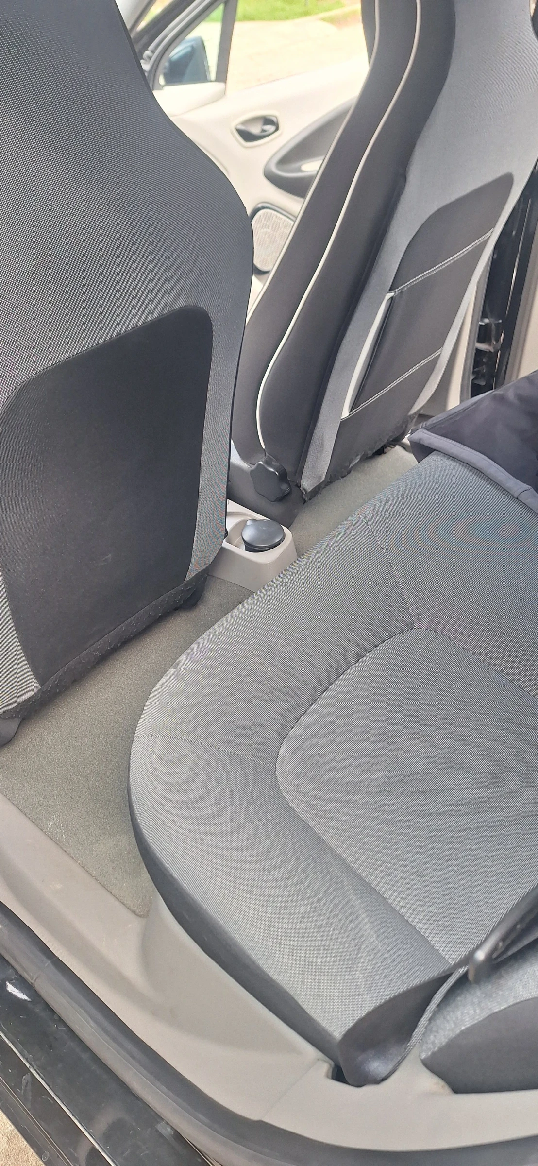 Renault Zoe, снимка 10 - Автомобили и джипове - 53976029