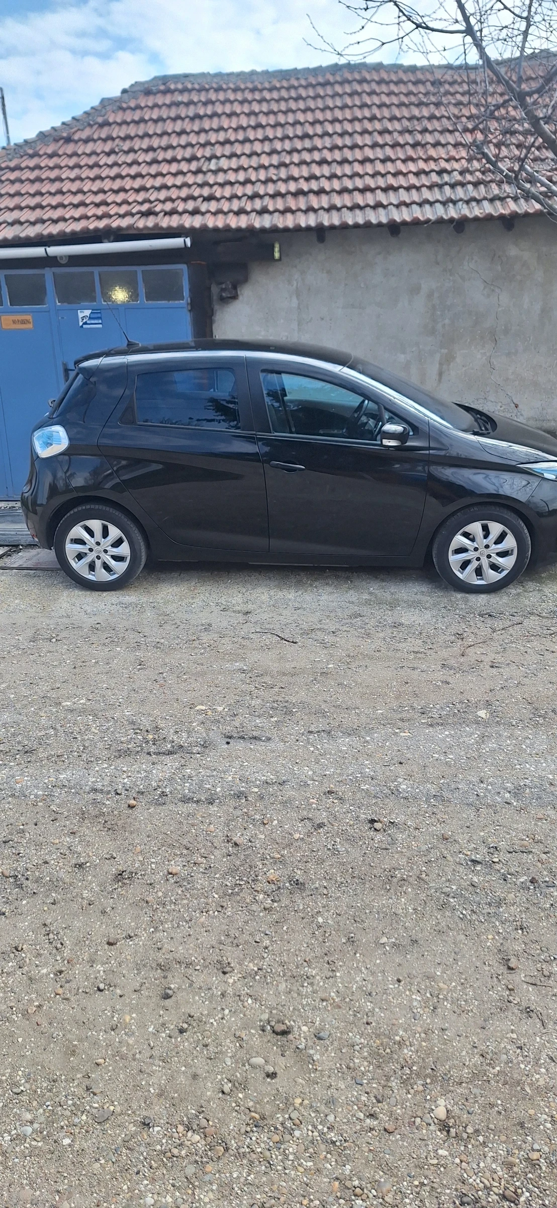 Renault Zoe, снимка 8 - Автомобили и джипове - 53976029