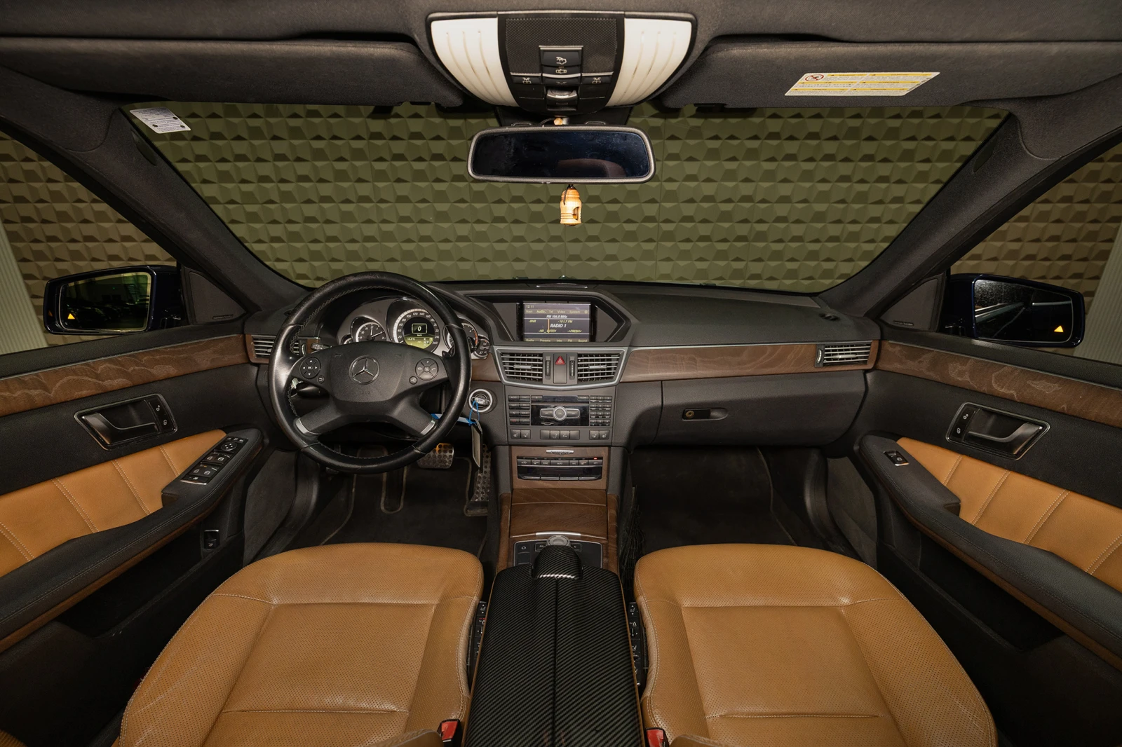 Mercedes-Benz E 350 CDI * AVANTGARDE * Гаранция * Harman/Kardon, снимка 9 - Автомобили и джипове - 54134486