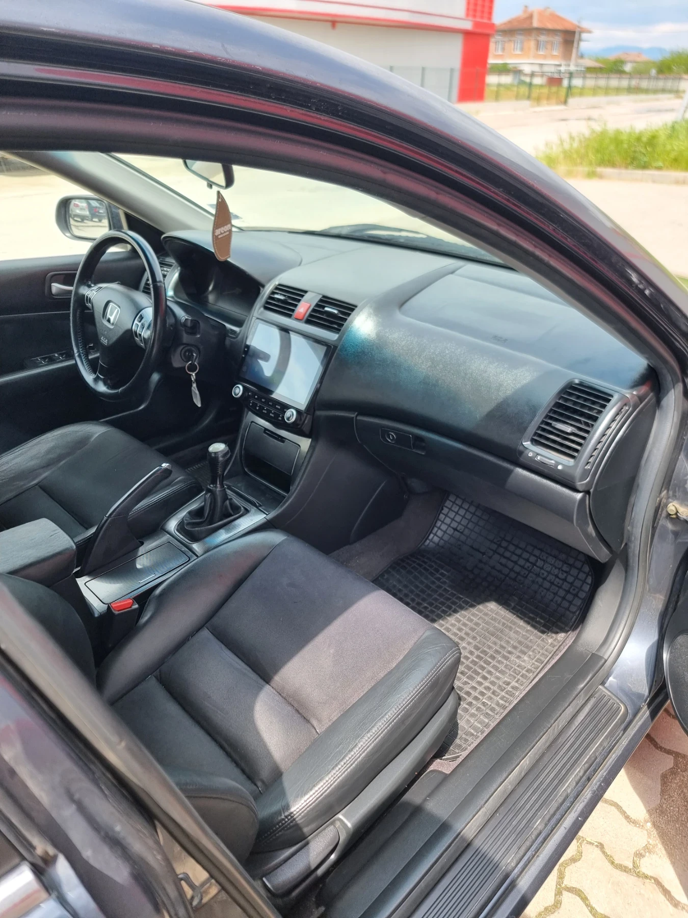 Honda Accord 2.0 LPG, снимка 14 - Автомобили и джипове - 54388648