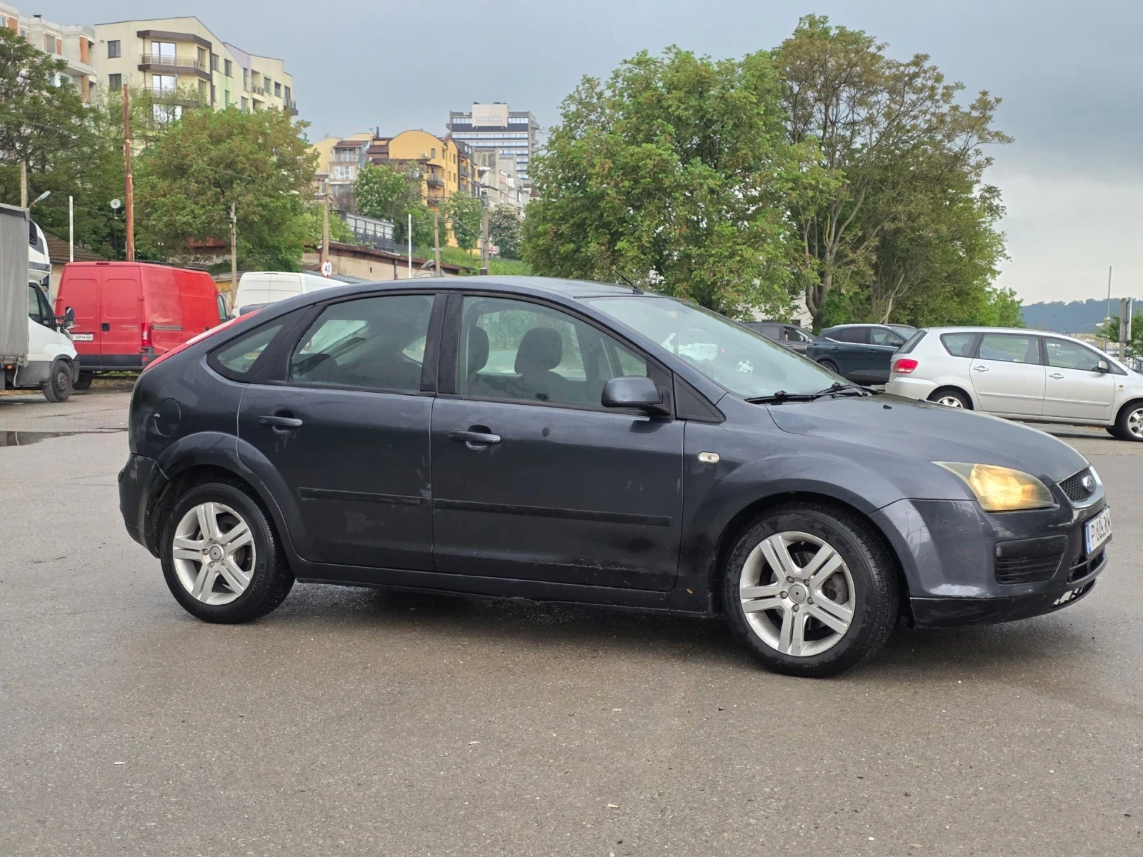 Ford Focus 1.6 TDCi, снимка 2 - Автомобили и джипове - 54488448