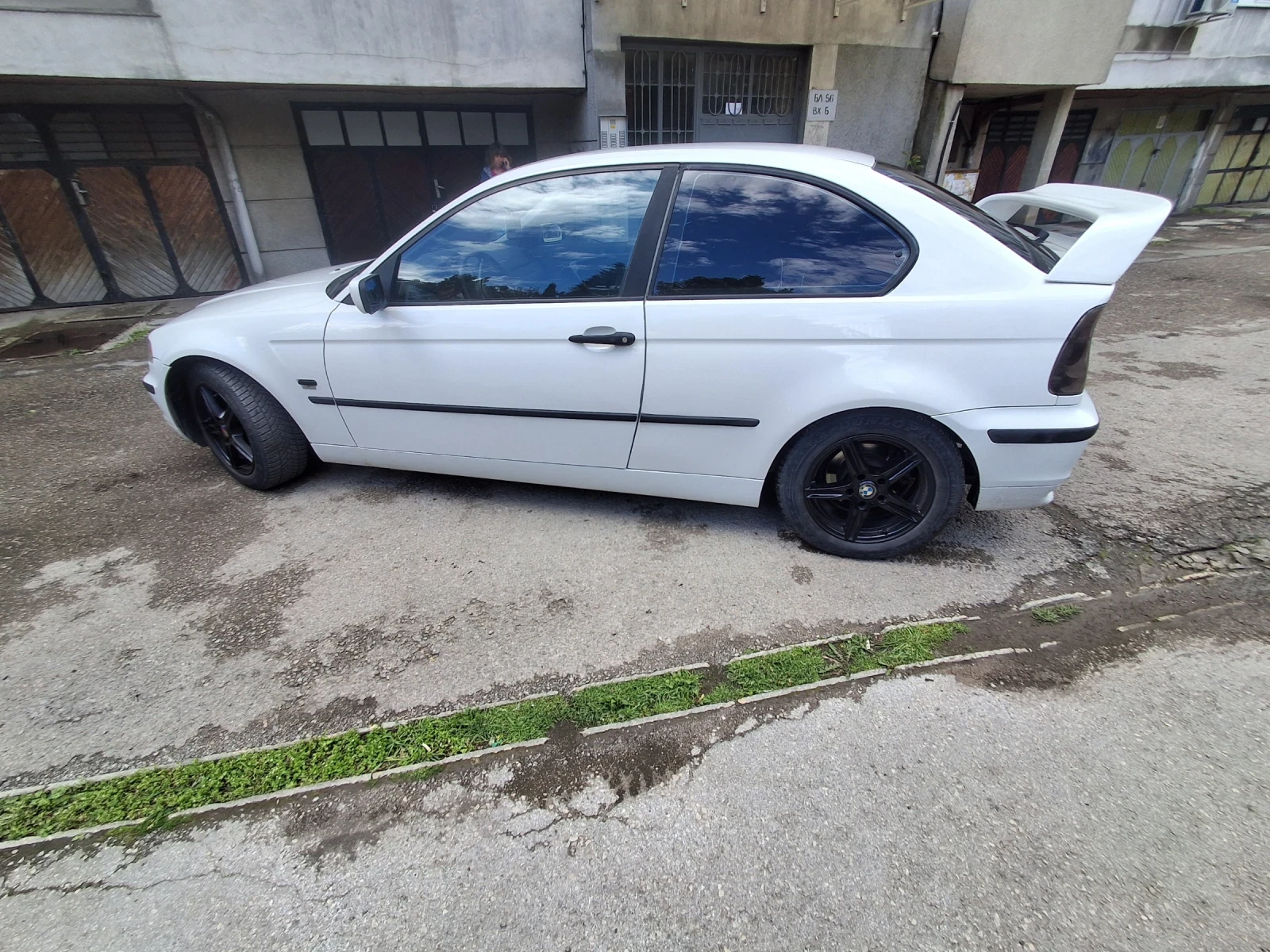 BMW 316, снимка 2 - Автомобили и джипове - 54586076