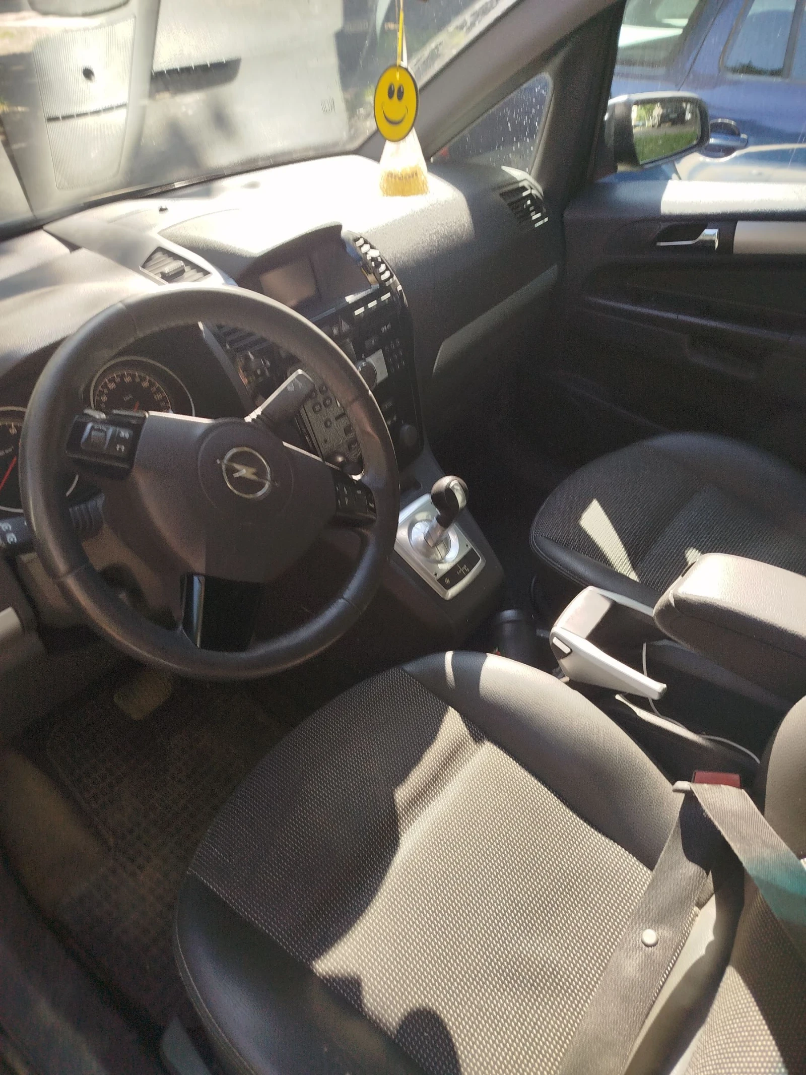Opel Zafira 1.8 140 к.с. газ, снимка 5 - Автомобили и джипове - 54768164