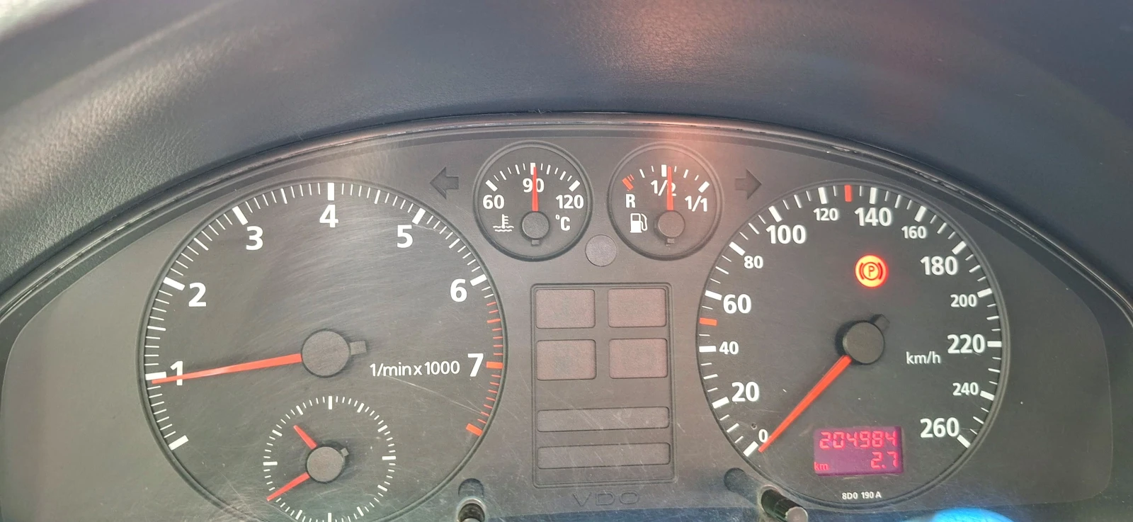 Audi A4, снимка 8 - Автомобили и джипове - 55783995
