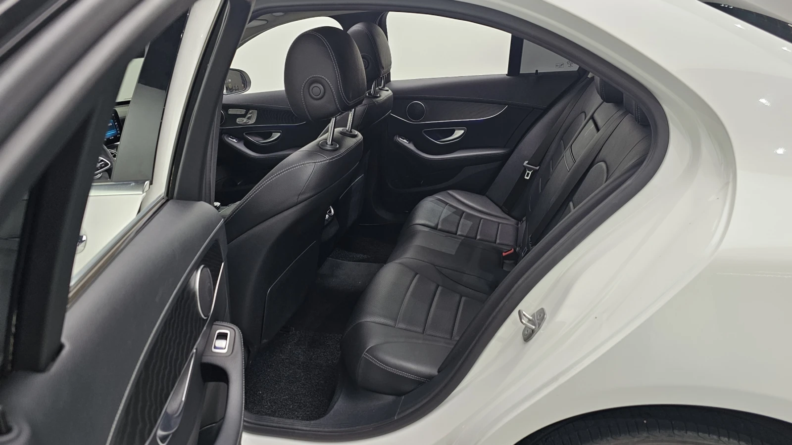 Mercedes-Benz C 220 4Matic Exclusive autoprime.bg, снимка 12 - Автомобили и джипове - 56066563