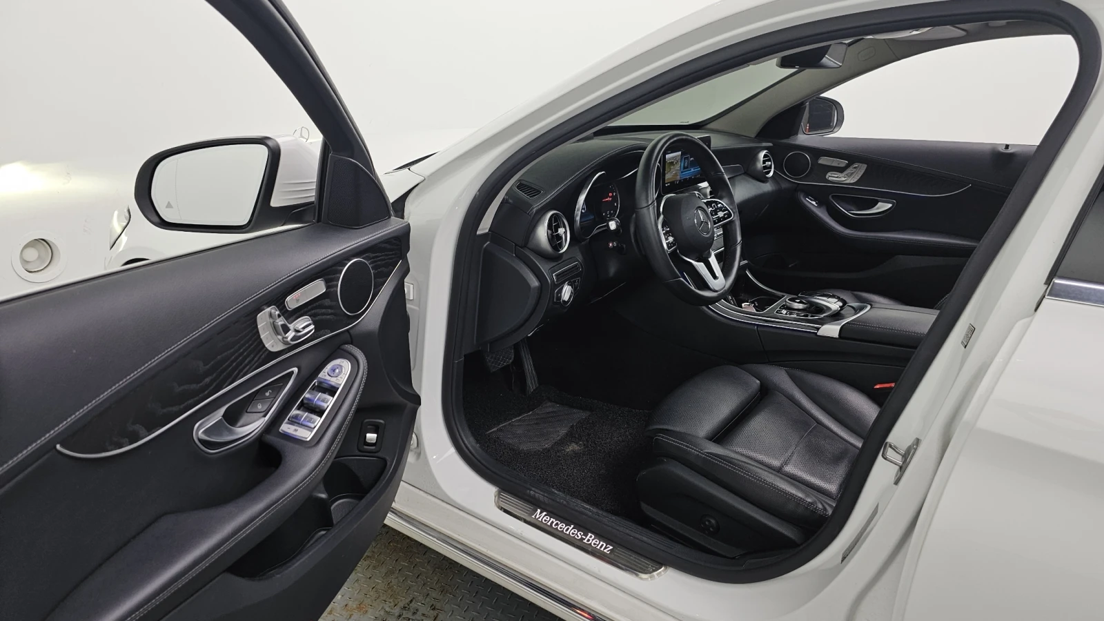 Mercedes-Benz C 220 4Matic Exclusive autoprime.bg, снимка 10 - Автомобили и джипове - 56066563