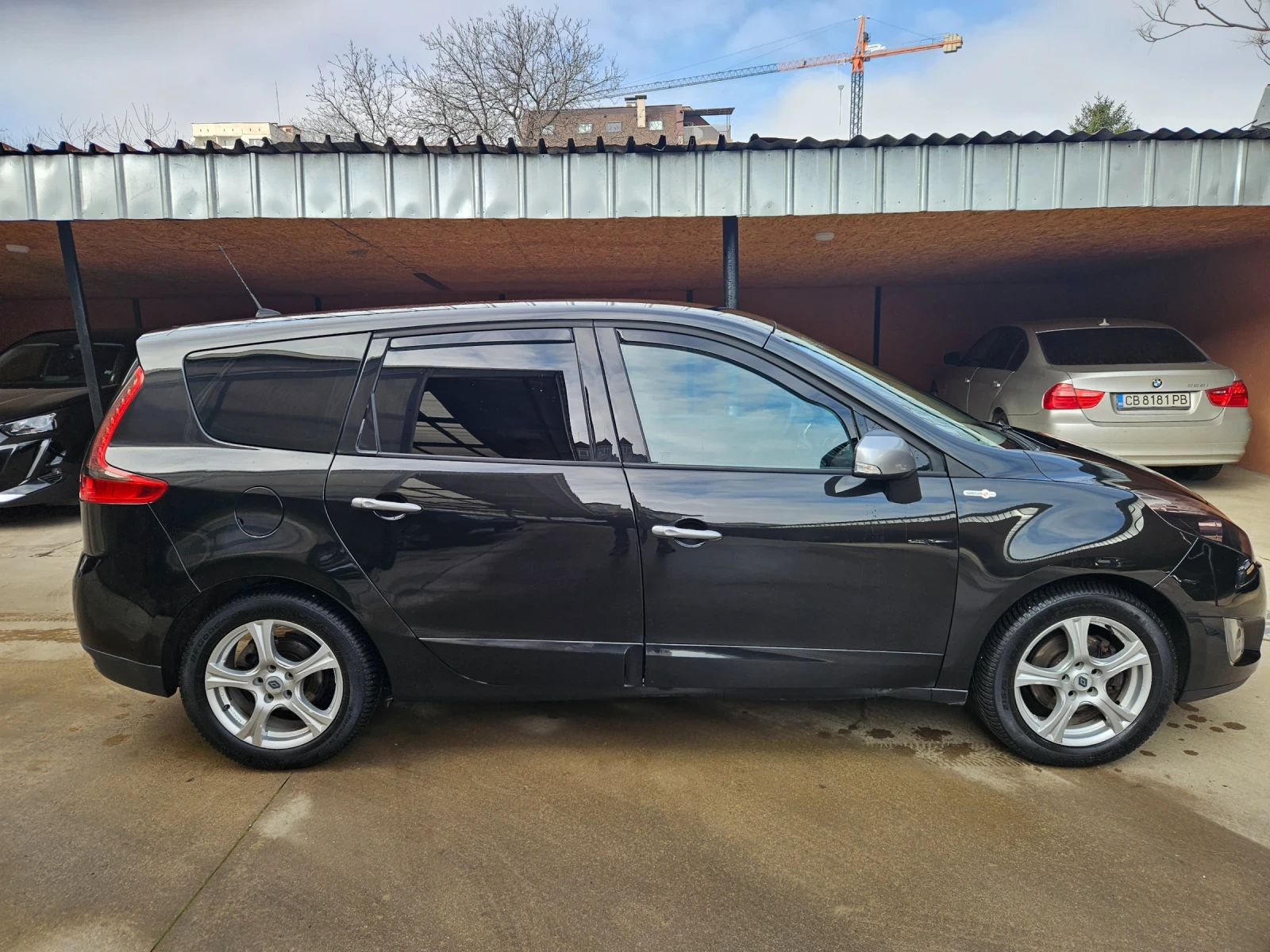 Renault Scenic, снимка 3 - Автомобили и джипове - 56132549