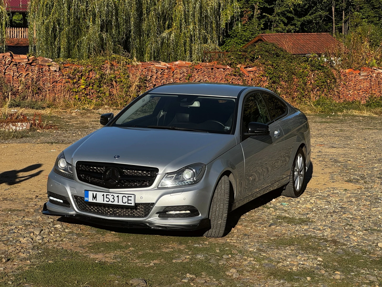 Mercedes-Benz C 220, снимка 2 - Автомобили и джипове - 56378663