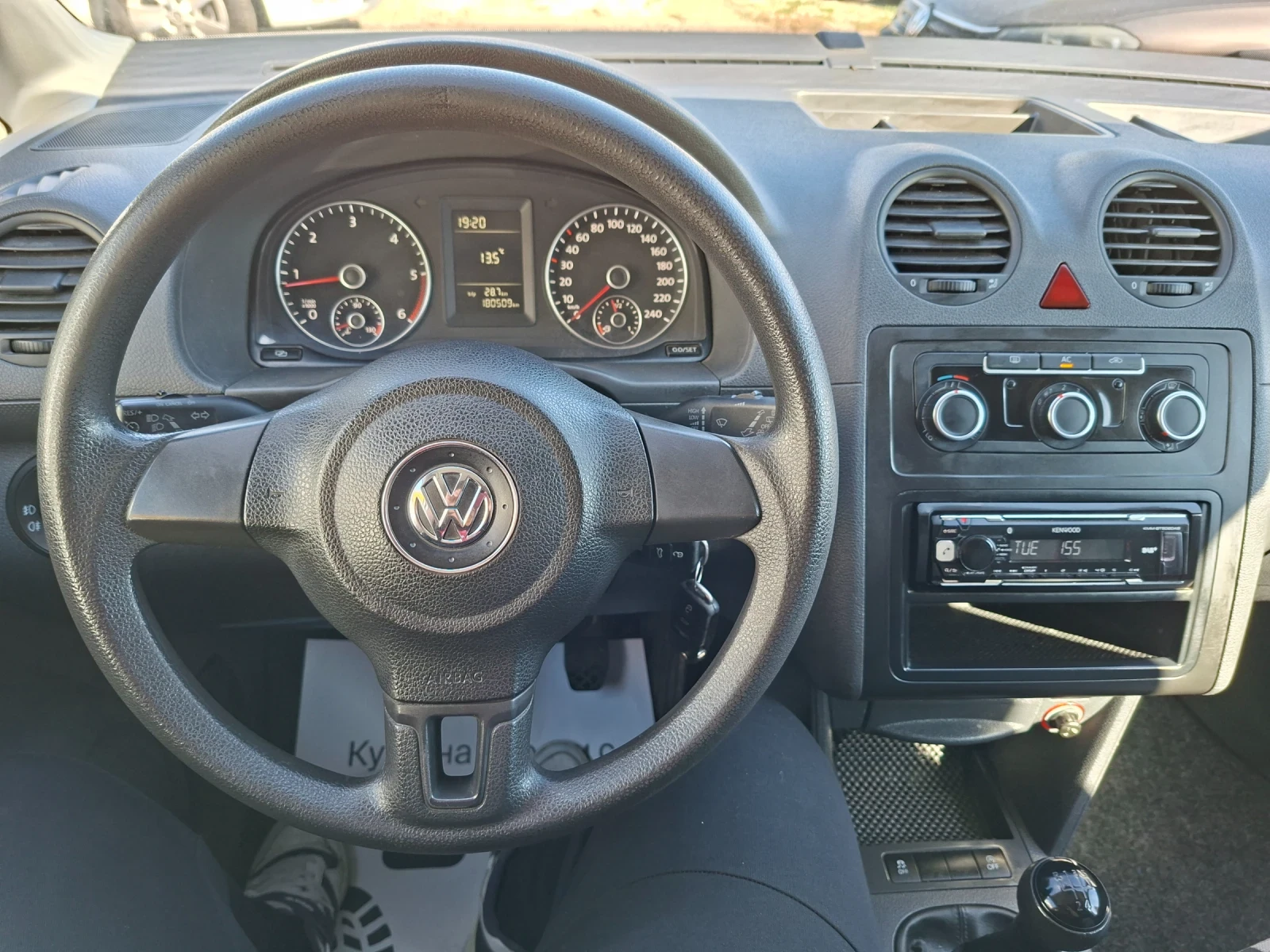 VW Caddy KATO НОВ, снимка 11 - Автомобили и джипове - 56524166