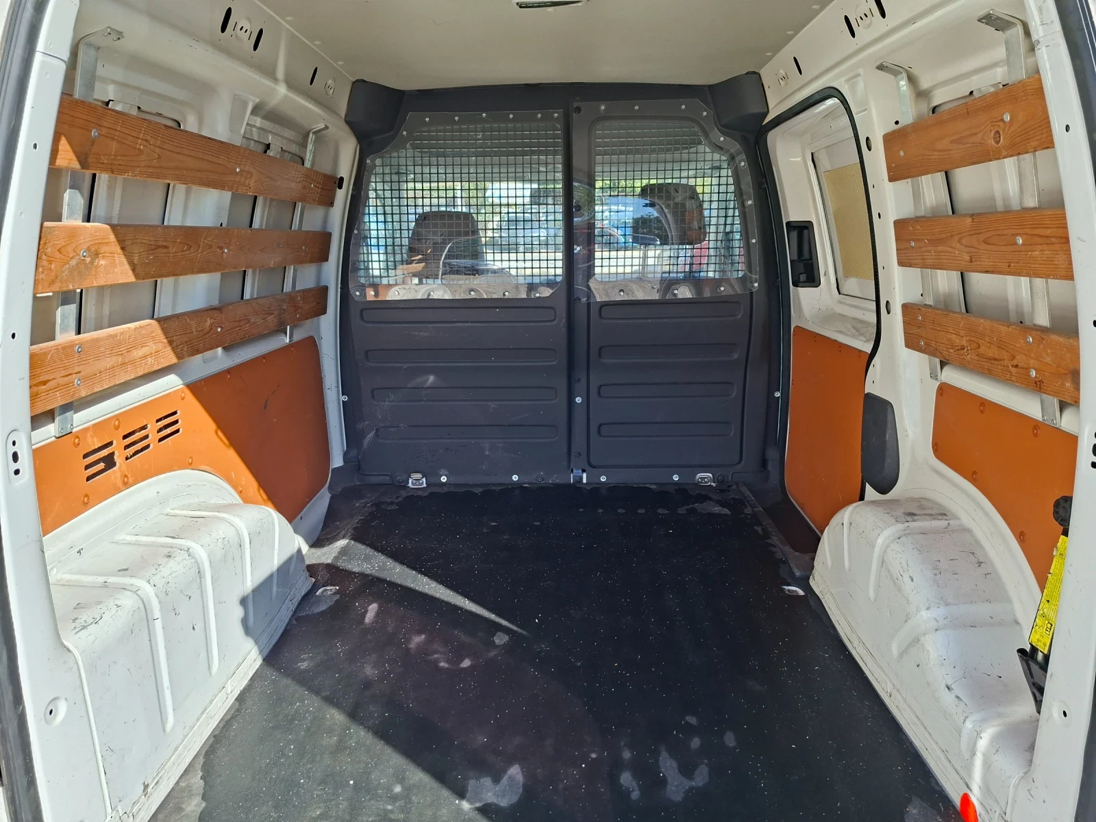 VW Caddy KATO НОВ, снимка 9 - Автомобили и джипове - 56524166