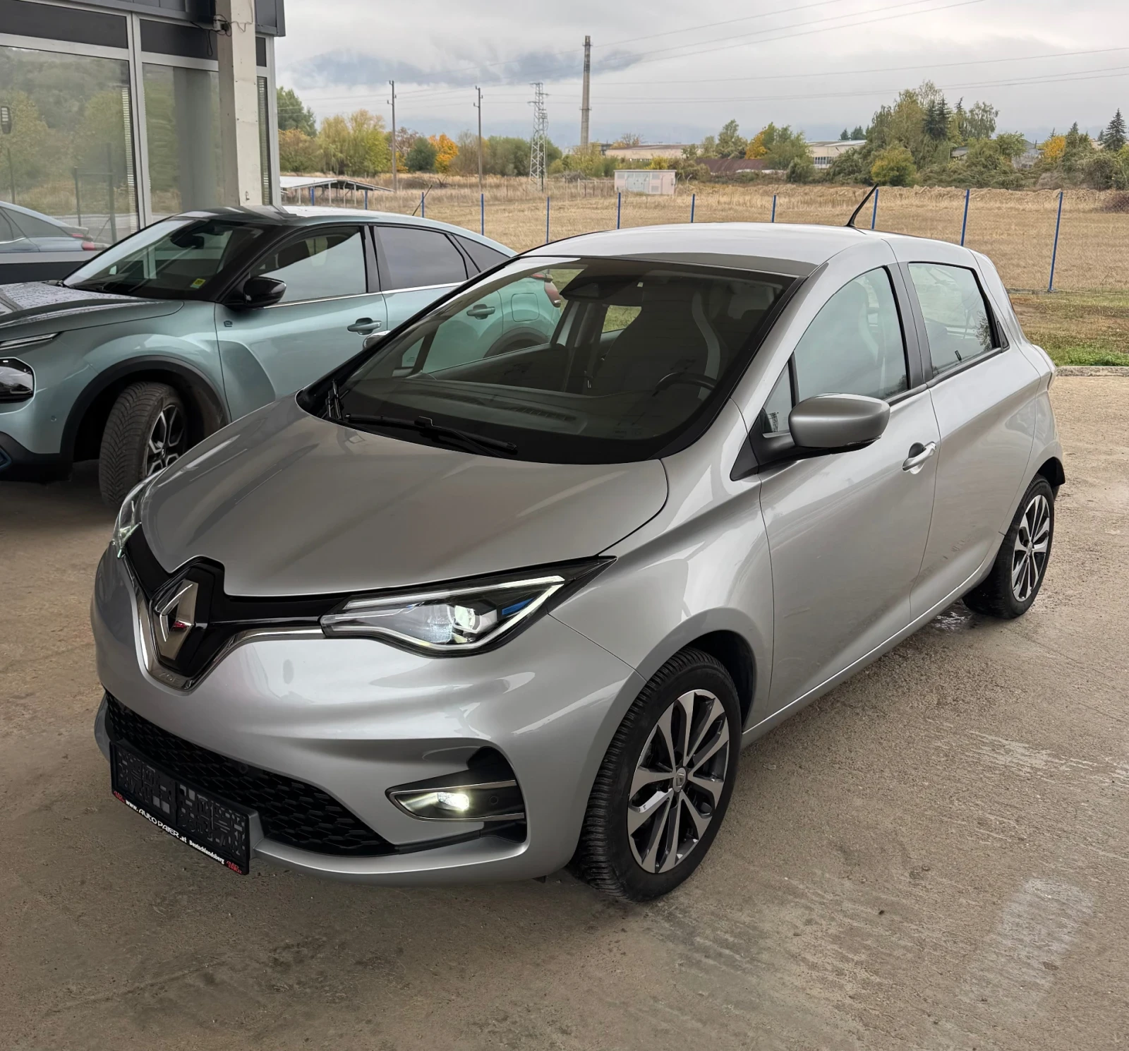 Renault Zoe 52kw 27000км