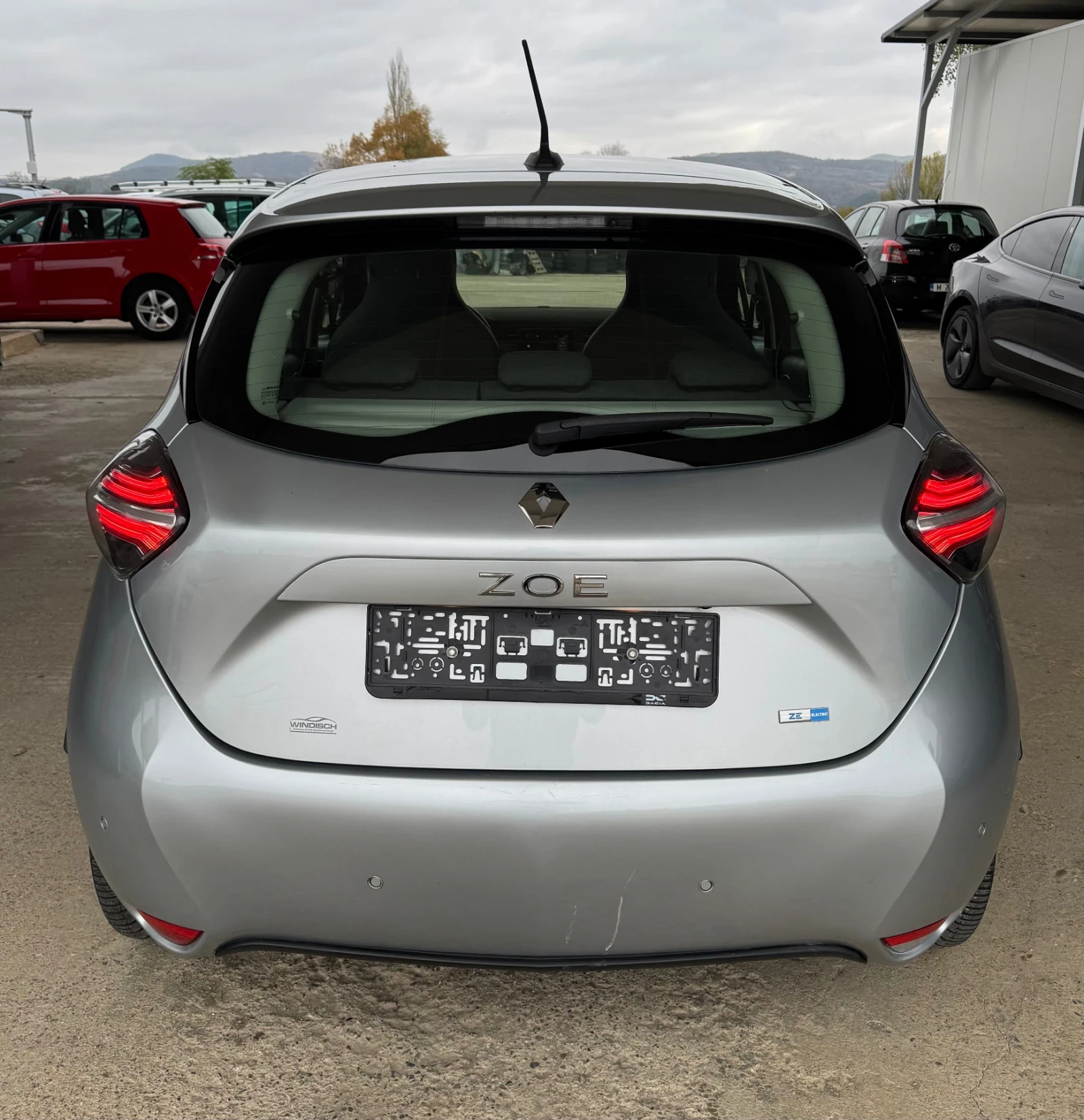 Renault Zoe 52kw 27000км, снимка 5 - Автомобили и джипове - 56680179