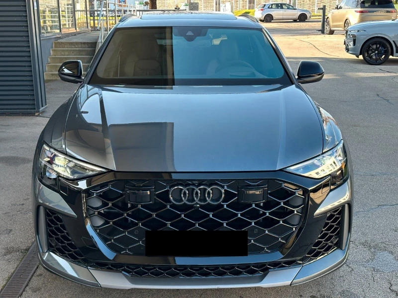 Audi RSQ8 PERFORMANCE/FACELIFT/CERAMIC/CARBON/B&O/HUD/PANO/, снимка 2 - Автомобили и джипове - 47924931