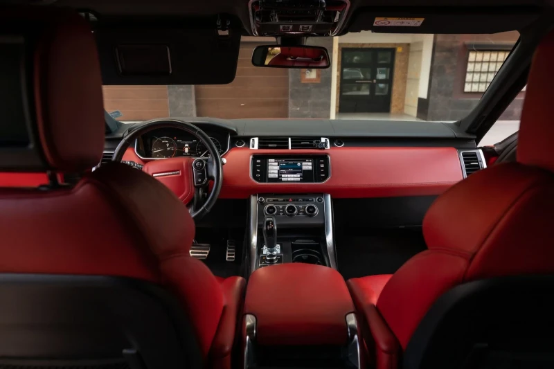 Land Rover Range Rover Sport 3.0Diesel, снимка 15 - Автомобили и джипове - 52922972