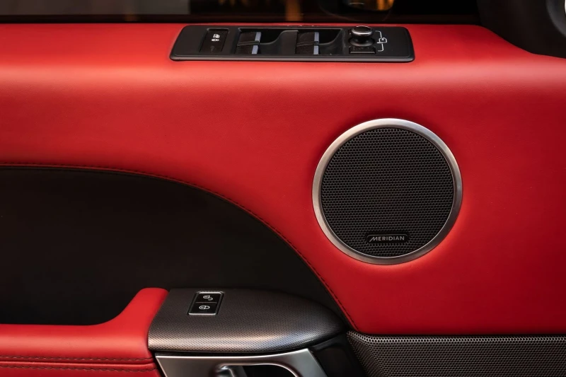 Land Rover Range Rover Sport 3.0Diesel, снимка 16 - Автомобили и джипове - 52922972