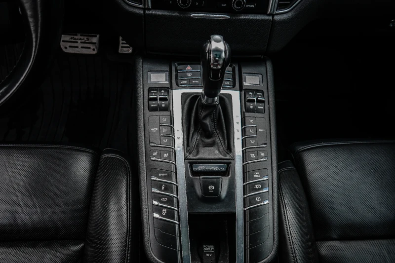 Porsche Macan Porsche Macan S, снимка 8 - Автомобили и джипове - 52508359