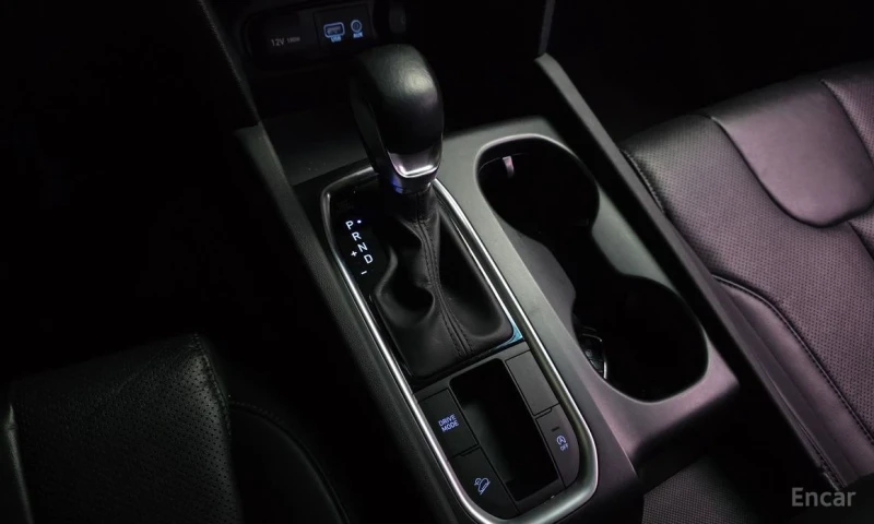 Hyundai Santa fe, снимка 9 - Автомобили и джипове - 52972886