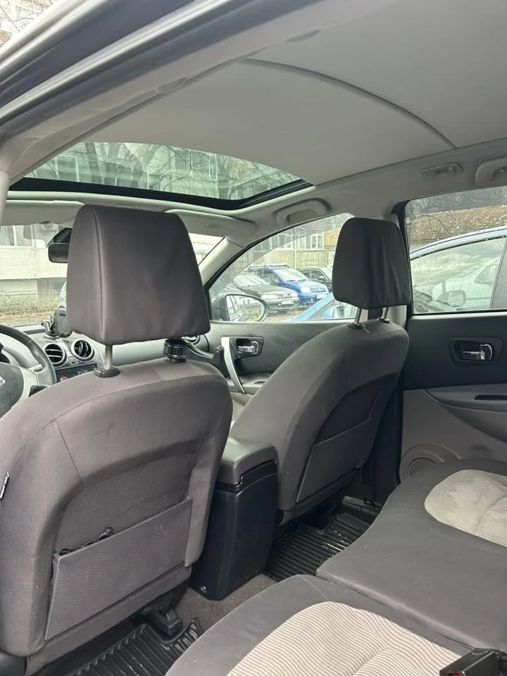 Nissan Qashqai, снимка 8 - Автомобили и джипове - 53969346