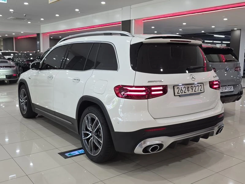 Mercedes-Benz GLB35AMG 2.0 Automatic, снимка 2 - Автомобили и джипове - 55826635