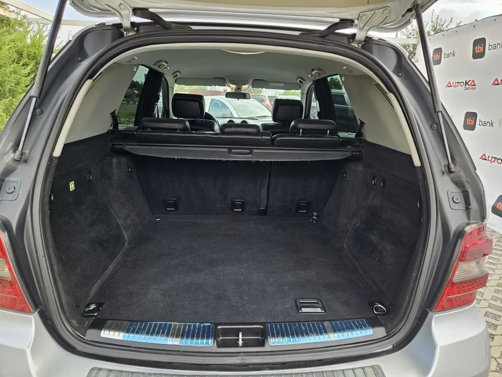 Mercedes-Benz ML 320 3.0CDI-224кс= 4MATIC= АВТОПИЛОТ= ВСИЧКО ПЛАТЕНО - изображение 10