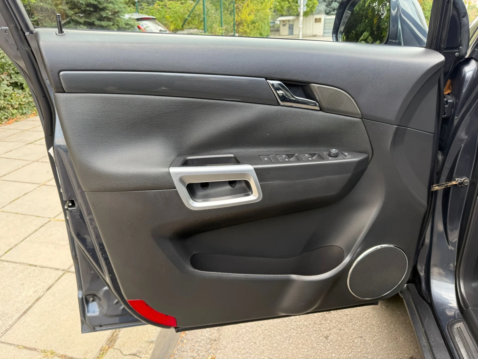 Opel Antara 2.0CDTI 4x4 - изображение 10