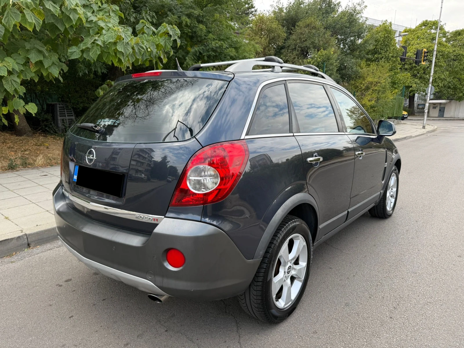 Opel Antara 2.0CDTI 4x4 - изображение 5