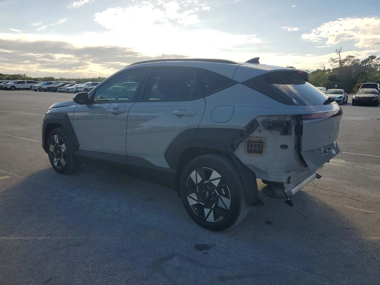 Hyundai Kona SEL / ДИГИТАЛНО ТАБЛО - изображение 4