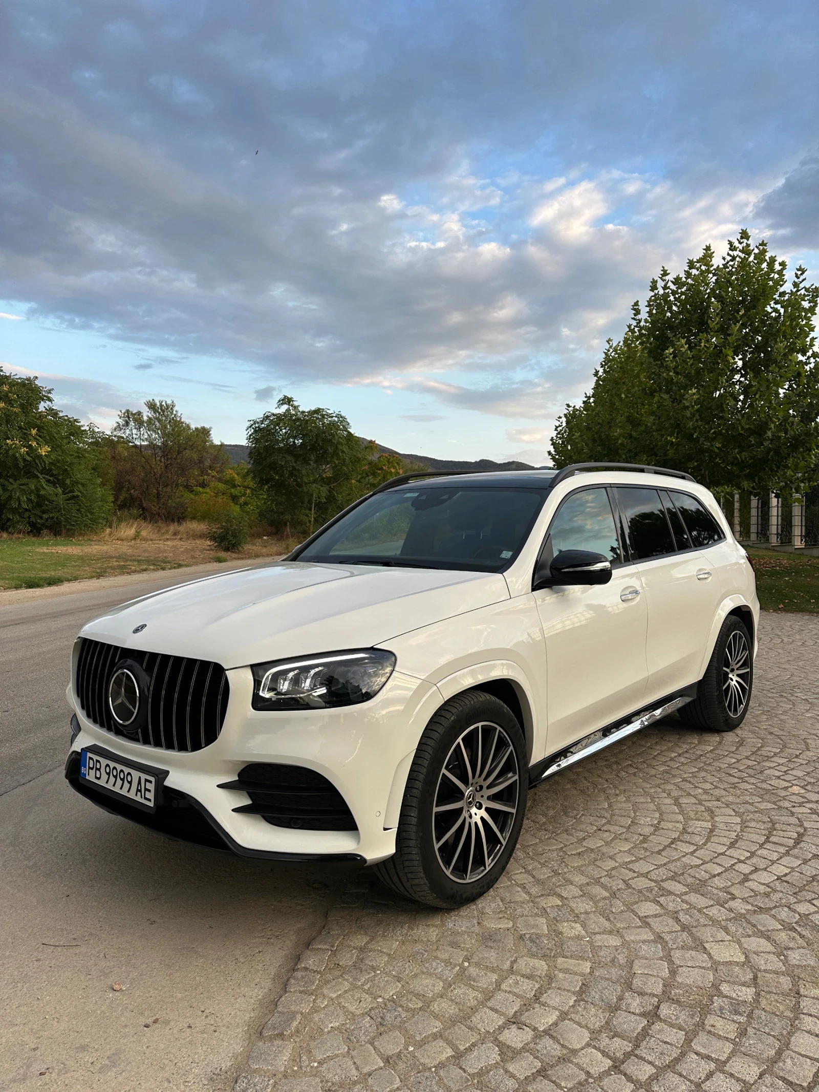 Mercedes-Benz GLS 400d AMG + construct-by Maybach* LONG EDITION, снимка 2 - Автомобили и джипове - 54046678