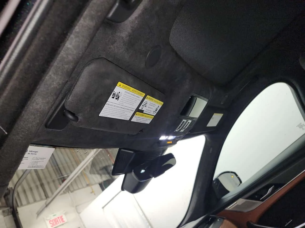 Jaguar F-PACE  | SVR | ALCANATARA | ОБДУХВАНЕ | 360 | DIS | PANO, снимка 14 - Автомобили и джипове - 54125853