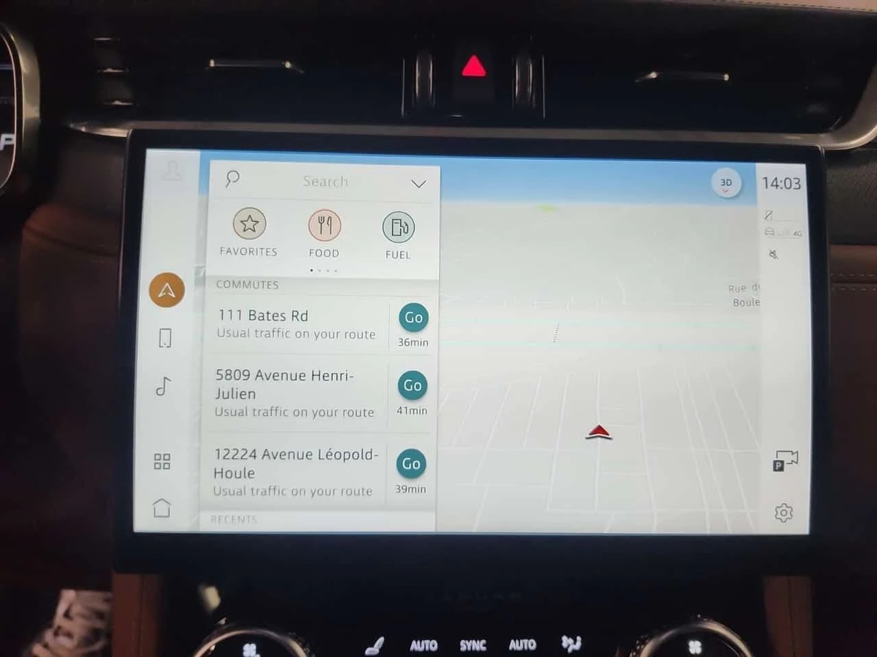 Jaguar F-PACE  | SVR | ALCANATARA | ОБДУХВАНЕ | 360 | DIS | PANO, снимка 12 - Автомобили и джипове - 54125853