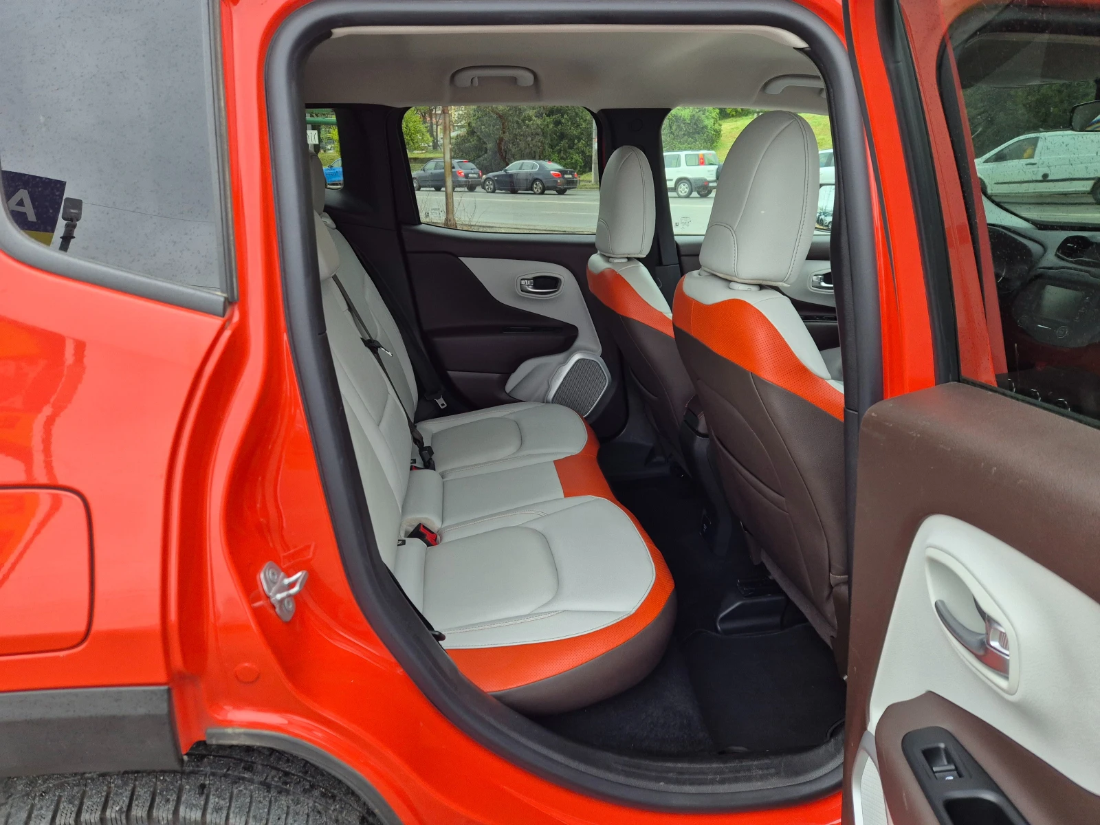 Jeep Renegade 2.0M-Jet Limited, снимка 10 - Автомобили и джипове - 54362067