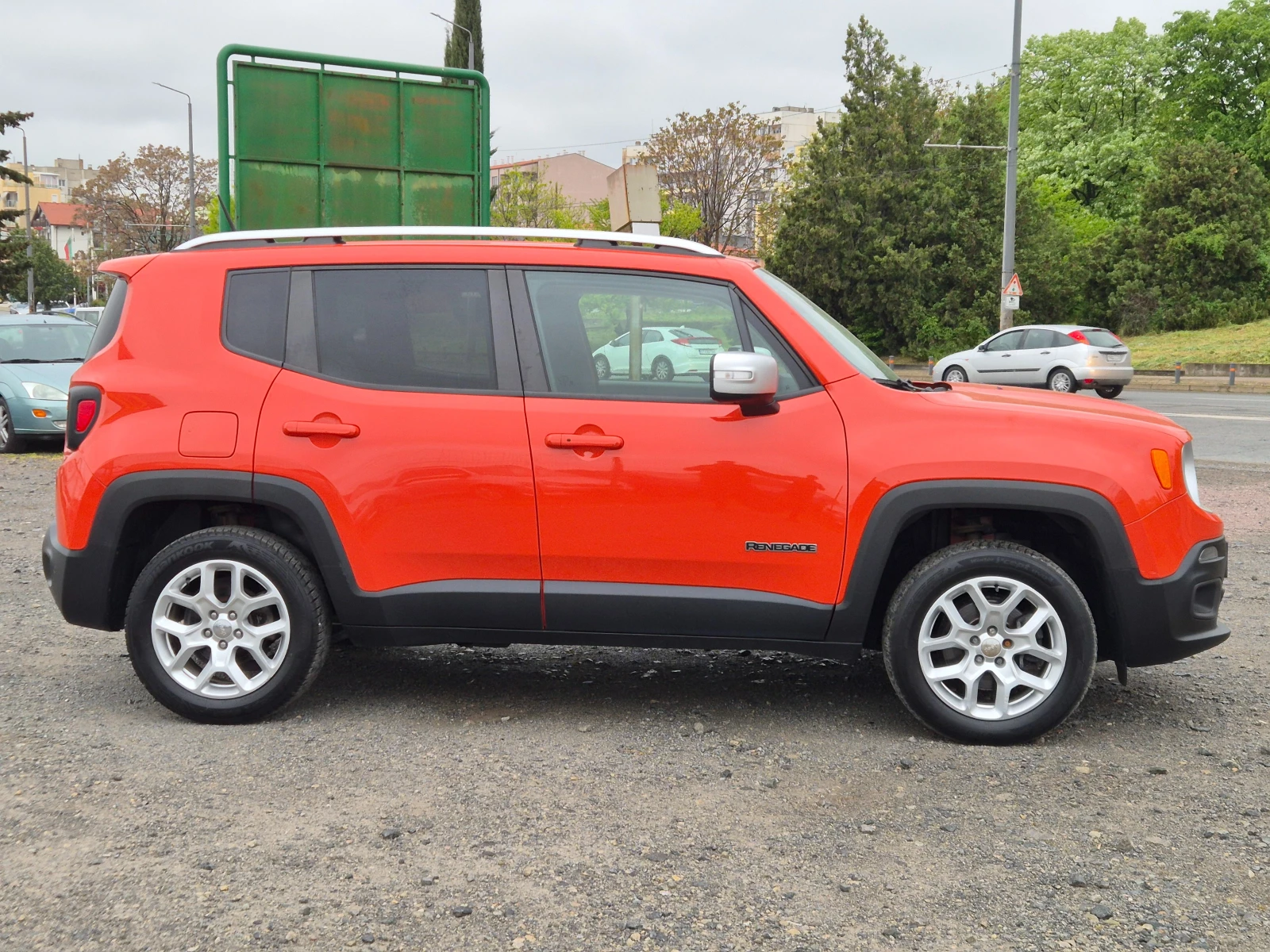 Jeep Renegade 2.0M-Jet Limited, снимка 6 - Автомобили и джипове - 54362067