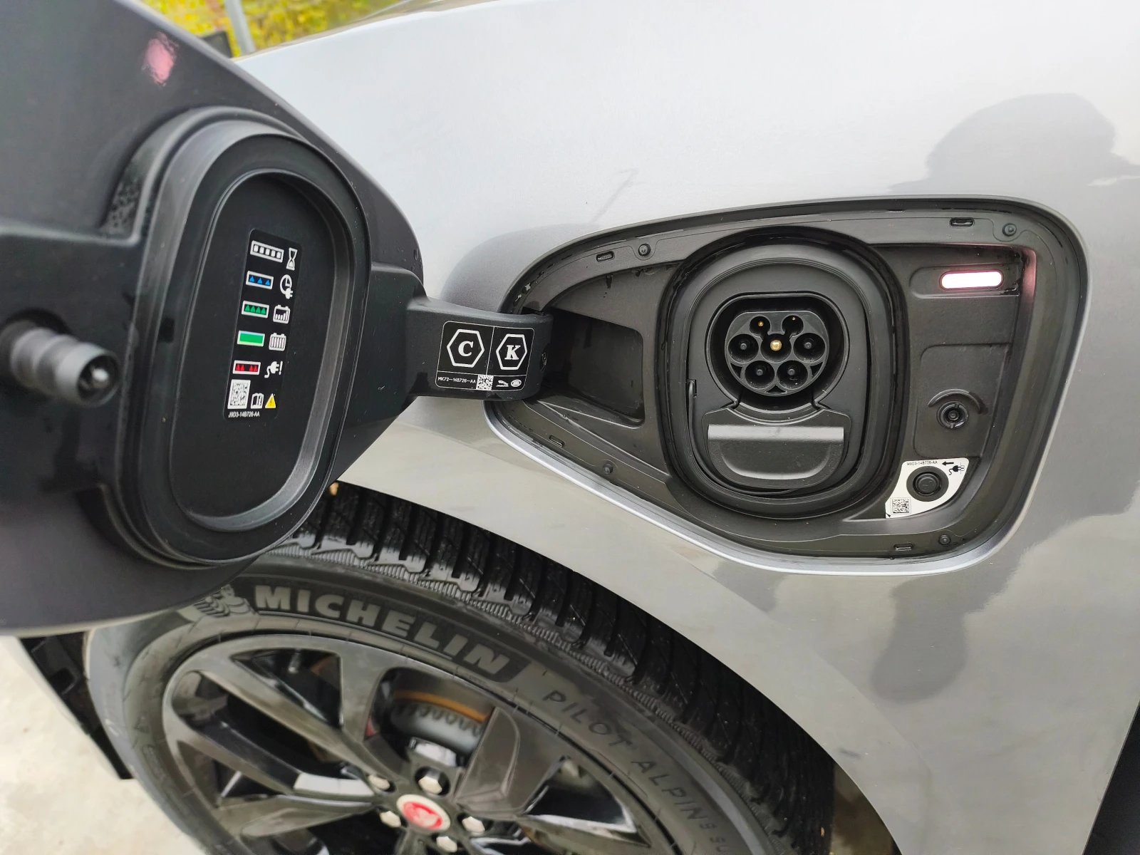 Jaguar I-Pace 90 kWh, снимка 14 - Автомобили и джипове - 55401456