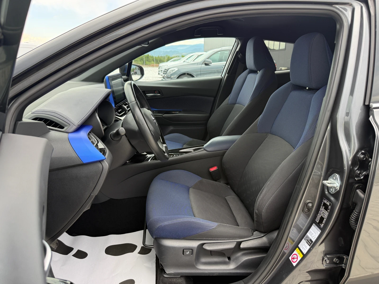 Toyota C-HR 1.2I TURBO NAVI CAMERA, снимка 10 - Автомобили и джипове - 55942875