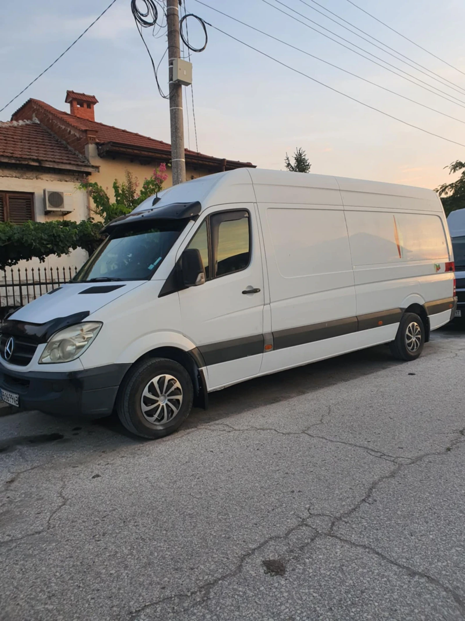Mercedes-Benz 313  - изображение 2