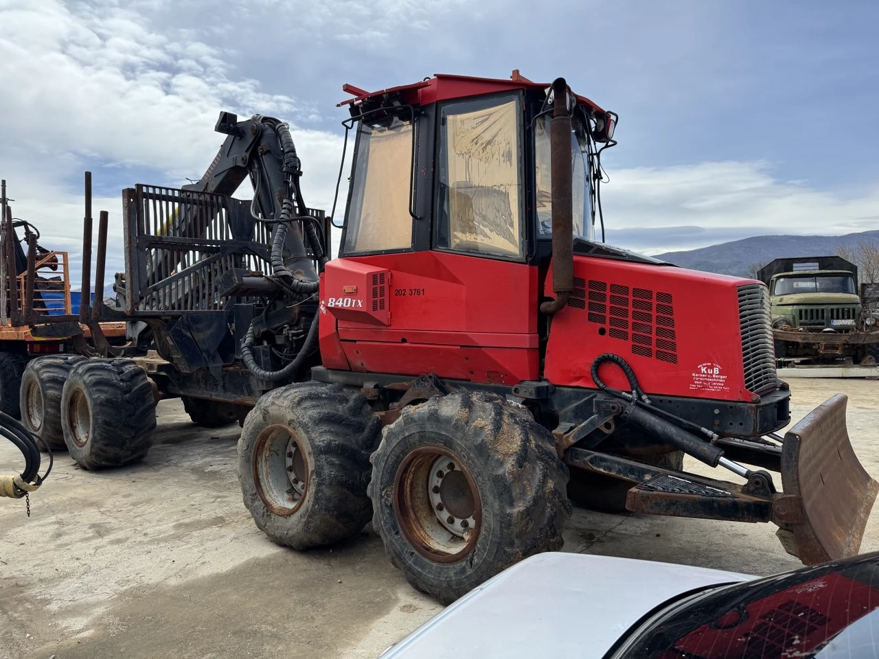 Специализирани машини Машини за дърводобив Valmet-840TX - изображение 9